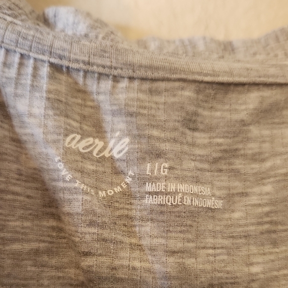 Like New - Aerie Grey Superchill Modal Long Sleeve Top - L - Picture 2 of 6